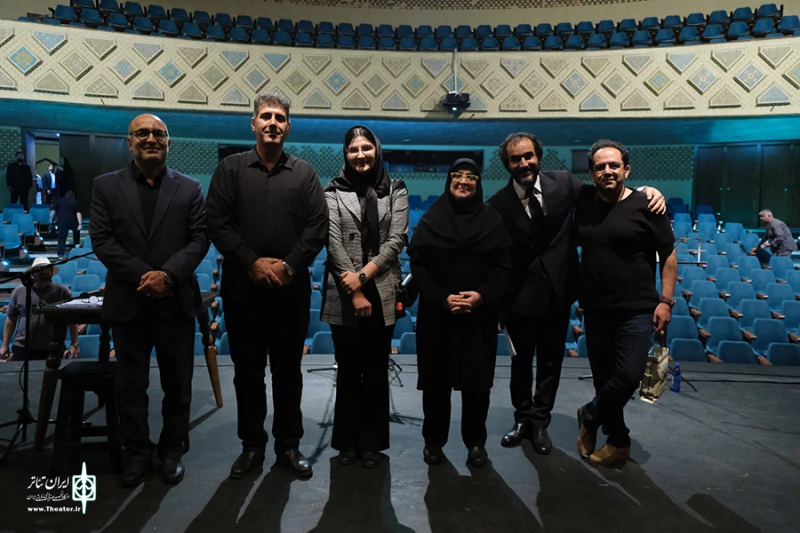 بازدید سخنگوی دولت از پروژه «جانِ بی‌قرار» و حضور در مراسم عزاداری در خیمه هنر پهنه رودکی 4