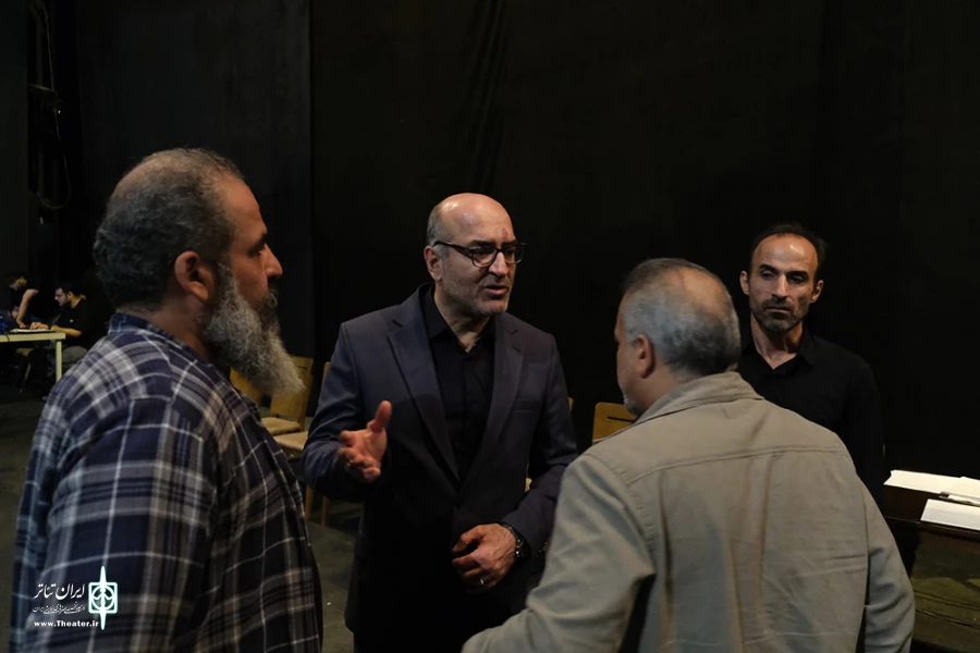سخنگوی دولت میهمان تئاتر شهر و خیمه هنر :