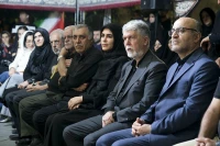 وزیر فرهنگ با حضور در «خیمه هنر» گفت:

هنر آیینی آرامش روحی و اجتماعی به جامعه تزریق می‌کند