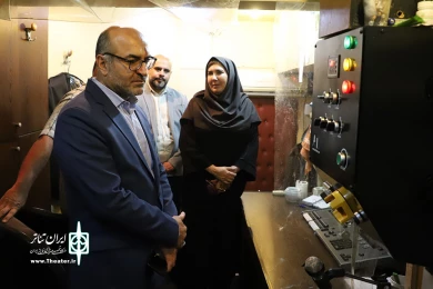 بازدید مدیرکل هنر های نمایشی  از تماشاخانه سنگلج‎