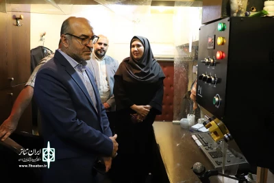 بازدید مدیرکل هنر های نمایشی  از تماشاخانه سنگلج‎