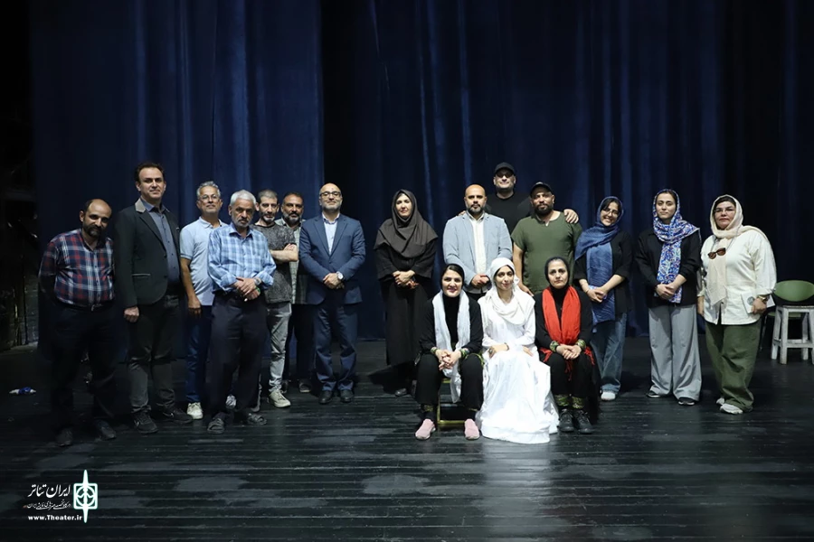 بازدید مدیرکل هنر های نمایشی  از تماشاخانه سنگلج‎
