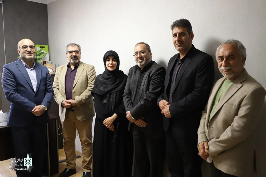 آیین معارفه مدیرعامل جدید انجمن هنرهای نمایشی ایران با حضور معاون امور هنری وزیر 2