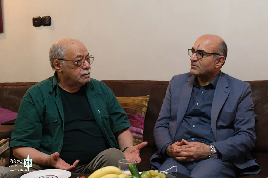 دیدار مدیرکل هنرهای نمایشی و مدیرعامل انجمن هنرهای نمایشی ایران با استاد زنجانپور