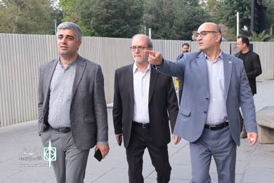 بازدید محمدمهدی احمدی از تئاتر شهر