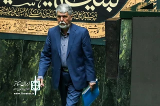 کارت زرد به وزیر یا نقره‌داغ کردن حضور اندک فرهنگ