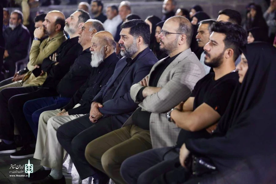 رئیس شورای اسلامی شهر تهران به مجلس تعزیه «شبیه نور» رفت 3