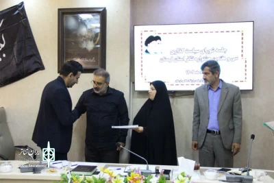 مدیرکل فرهنگ و ارشاد اسلامی لرستان مطرح کرد:

با رویکرد تمرکز زدایی جشنواره استانی لرستان خارج از مرکز برگزار شود
