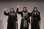 آنسوی افسانه
