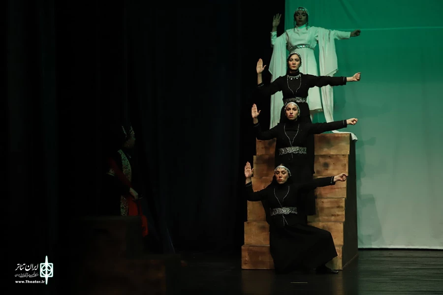 آنسوی افسانه