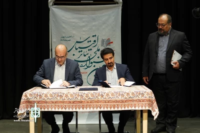 مراسم رونمایی از پوستر دومین جشنواره ملی تئاتر اقتباس