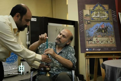 پس از دوری ۵۰ ساله از تماشاخانه سنگلج؛

محمدرضا داوودنژاد شمع اجرای «آنسوی افسانه» را افروخت
