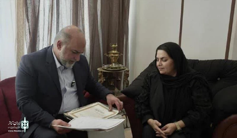 تجلیل از تئاتری های استان اردبیل