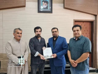 طی حکمی از سوی مدیر کل اداره فرهنگ و ارشاد اسلامی کردستان

دبیر سی‌وششمین جشنواره تئاتر کردستان منصوب شد
