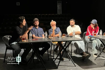 برگزاری نشست نقد و بررسی نمایش «رقص سرخ‌پوستی» در مجموعه تئاتر لبخند