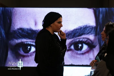 پرفورمنسی بداهه با مشارکت مخاطب؛

«خودمعشوق‌پنداری» ۱۴ بار اجرا شد