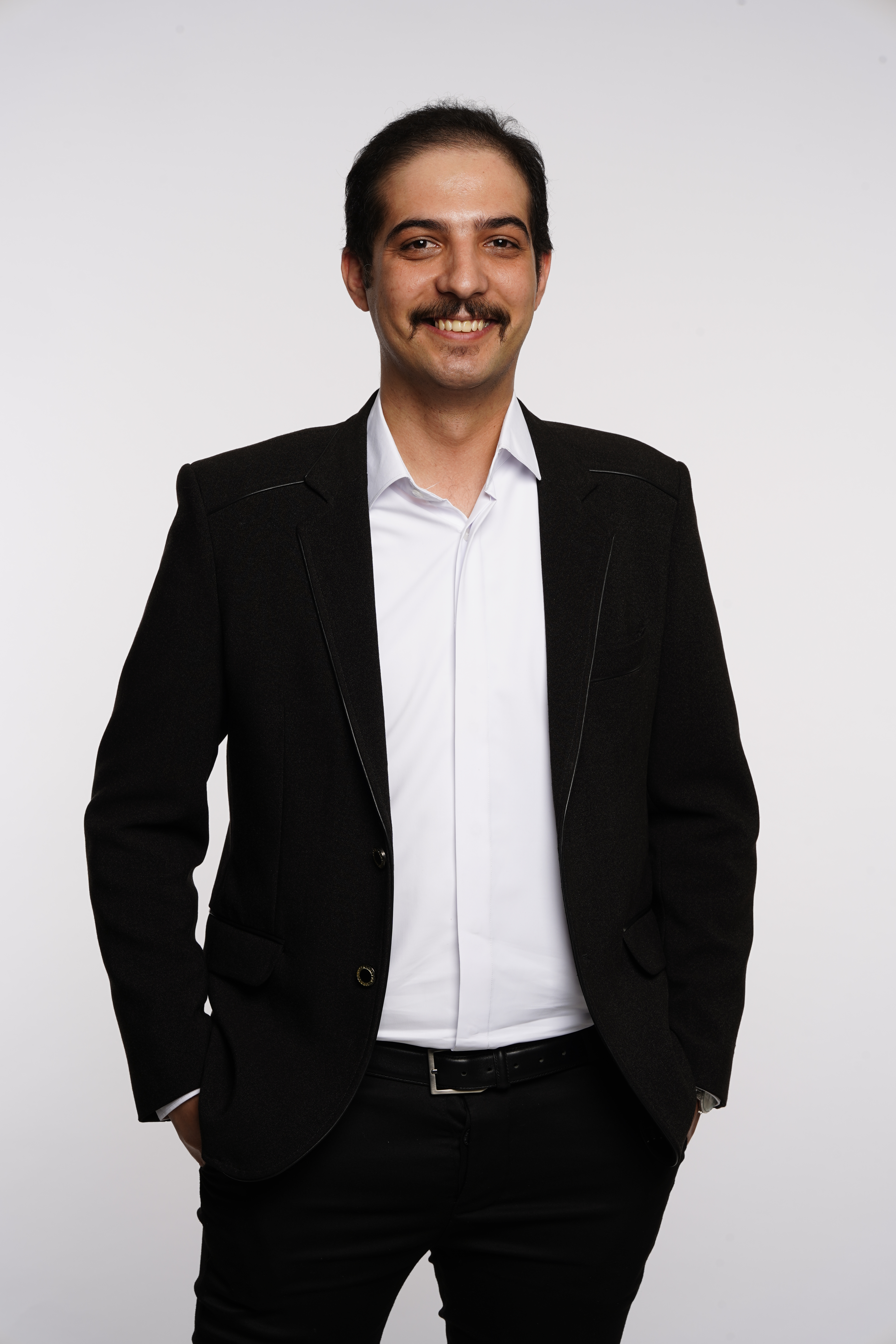 مسعود حکم آبادی