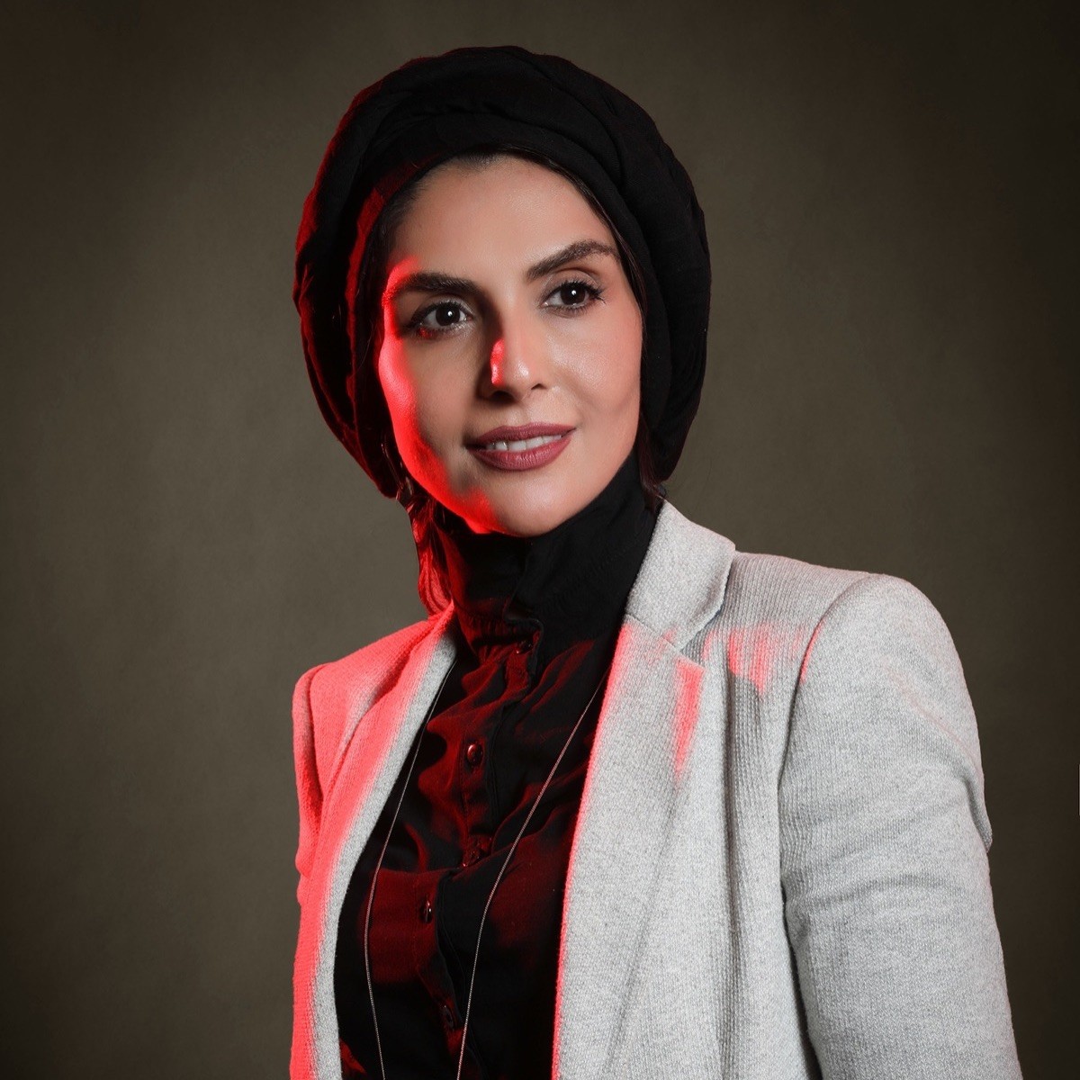 شیوا مکی‌نیان