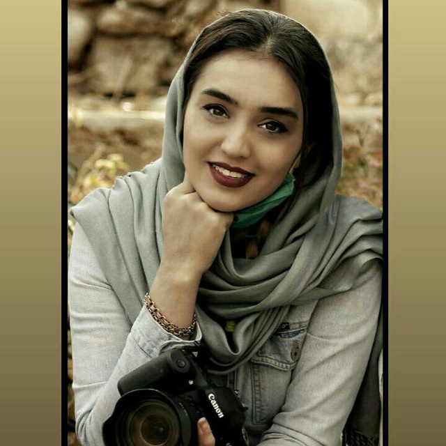 آزاده محمدزاده